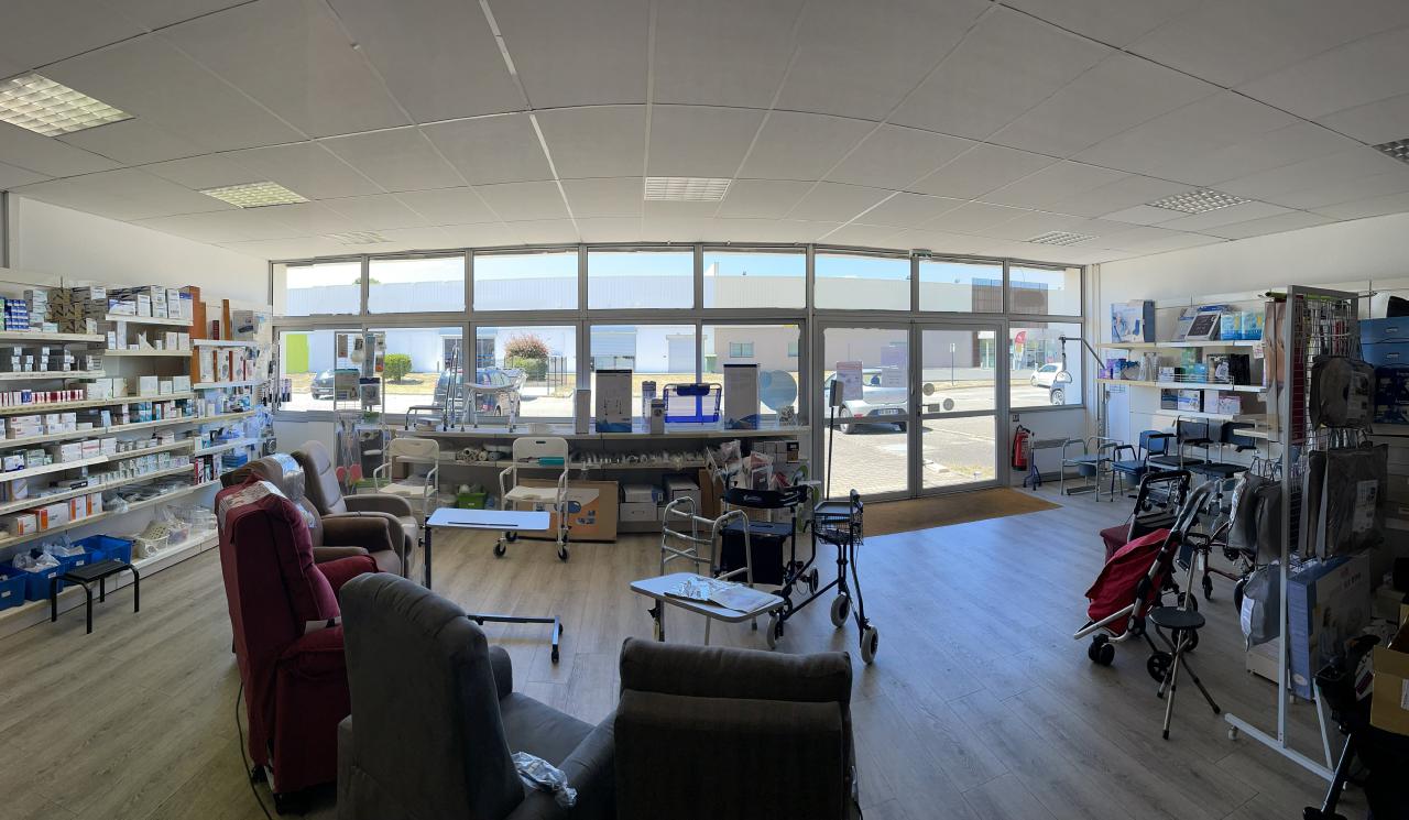Local d'activité Pessac 438m² Location local d'activité Pessac Gironde OLACT2532761 0